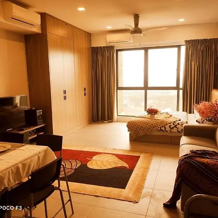 Bs828- Klia- Wifi- Netflix- Parking-New- Bell Suites- Sepang, 5068 Exterior photo