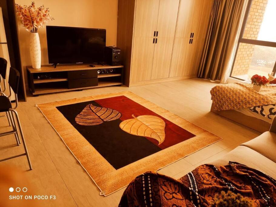 Apartment Bs828- Klia- Wifi- Netflix- Parking-new- Bell Suites- Sepang, 5068 *